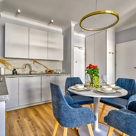 D308 Classik Z Basenem, Sauna, Jacuzzi, Przy Samej Plazy - 5d Apartman